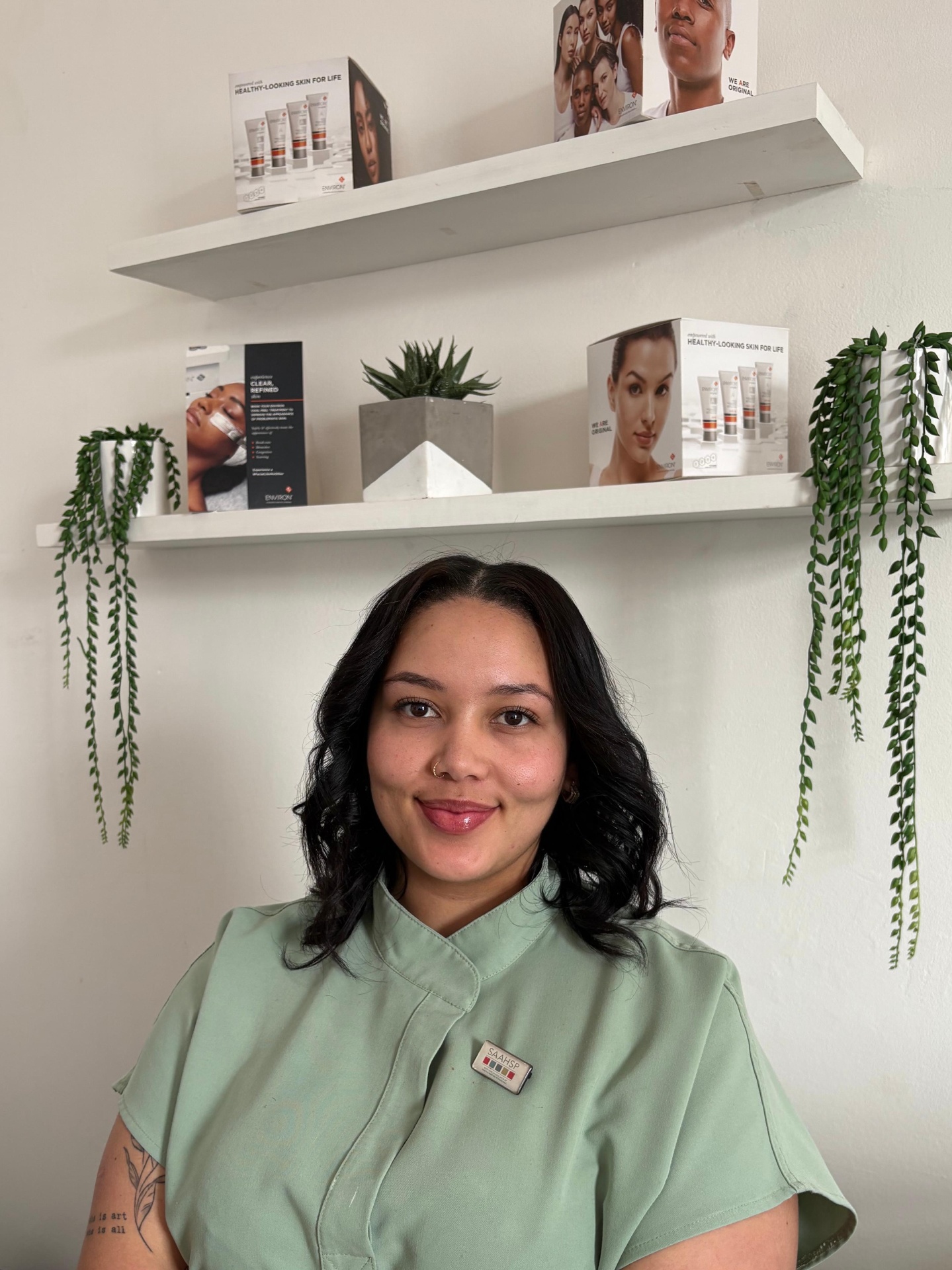 Alexis Losper, beauty aesthetician